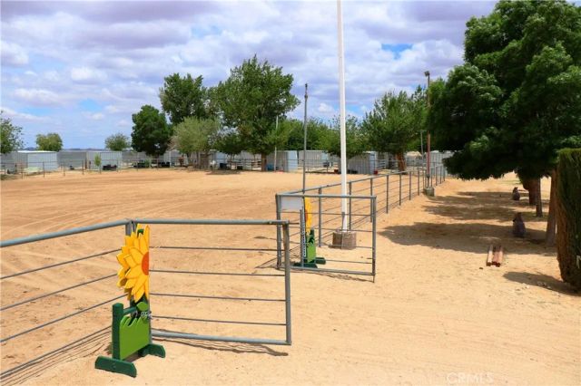 26660 Lakeview, Helendale, CA 92342