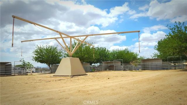 26660 Lakeview, Helendale, CA 92342