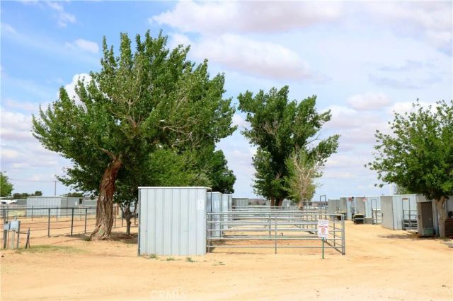 26660 Lakeview, Helendale, CA 92342