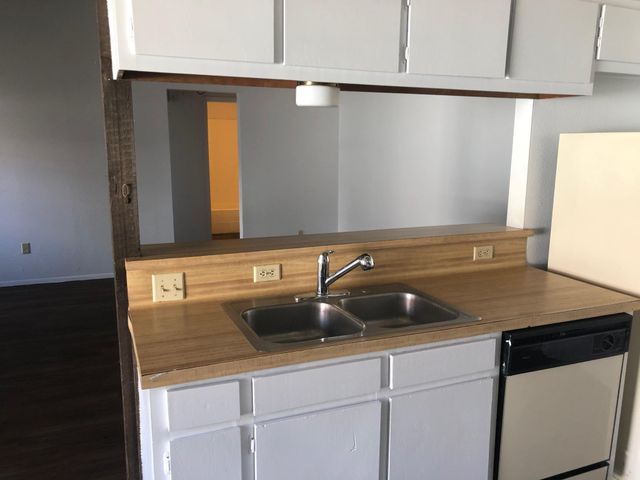 9609 Aberdeen WAY A, Austin, TX 78753