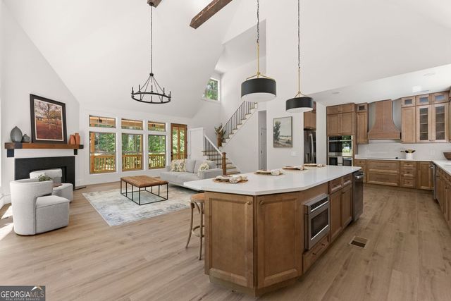 192 Browns Point, Dawsonville, GA 30534