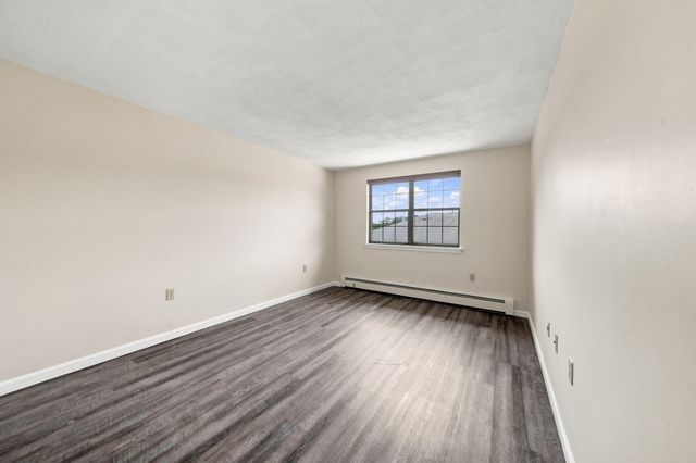 20 Kenmar Dr 189, Billerica, MA 01821