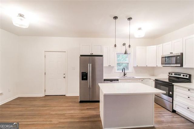 1070 4TH Street NW, Atlanta, GA 30318