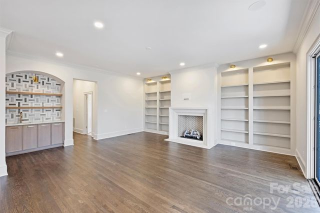 18802 Pentwater Court, Cornelius, NC 28031