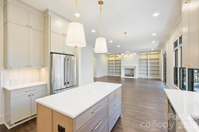 18802 Pentwater Court, Cornelius, NC 28031