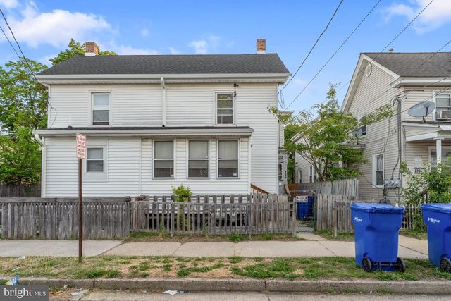 206 E OAK ST E E, Millville, NJ 08332