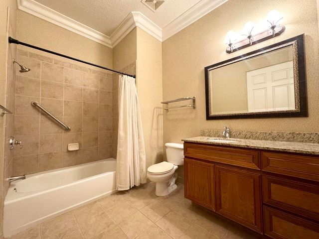 50760 Santa Rosa Plaza 3, La Quinta, CA 92253