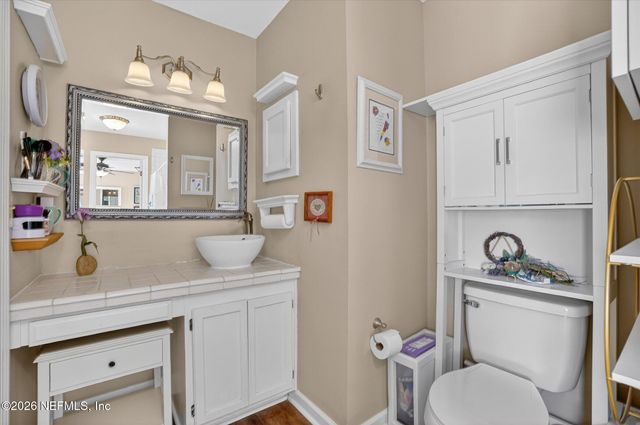 825 LONG LAKE Drive, Jacksonville, FL 32225