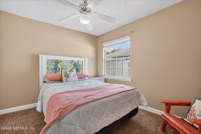 825 LONG LAKE Drive, Jacksonville, FL 32225