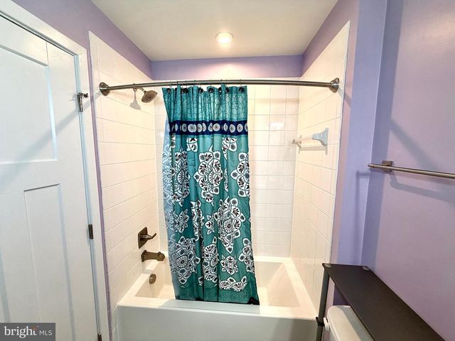 4812 CREST VIEW DR, Hyattsville, MD 20782