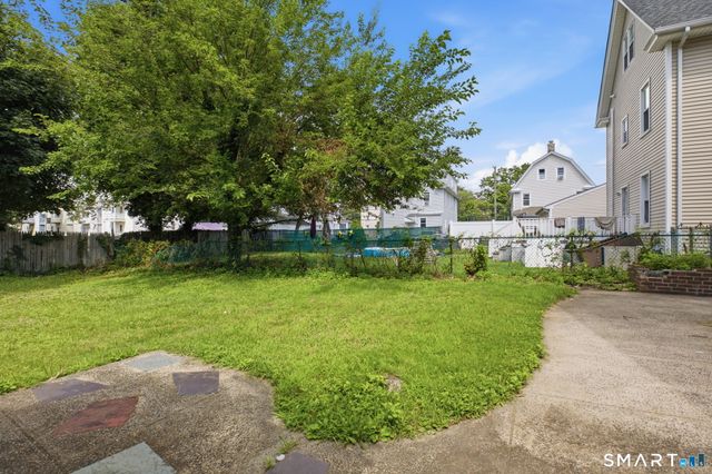 357-359 Center Street, West Haven, CT 06516