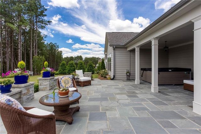 701 Northside Lane, Canton, GA 30115