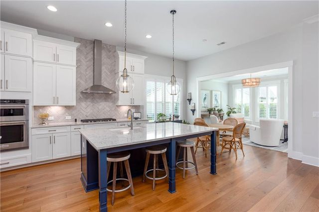 701 Northside Lane, Canton, GA 30115