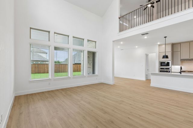 511 Blackwater Trail, Waxahachie, TX 75165