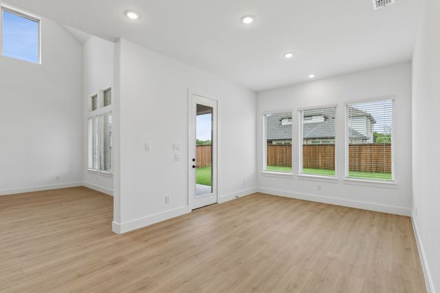 511 Blackwater Trail, Waxahachie, TX 75165