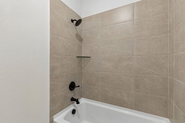 511 Blackwater Trail, Waxahachie, TX 75165