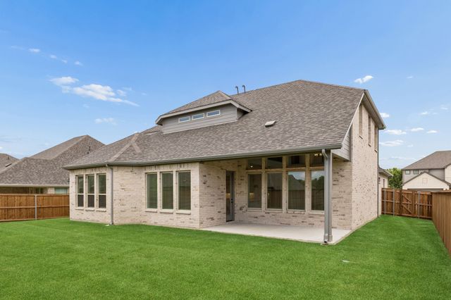 511 Blackwater Trail, Waxahachie, TX 75165
