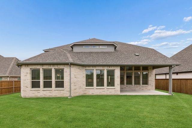 511 Blackwater Trail, Waxahachie, TX 75165