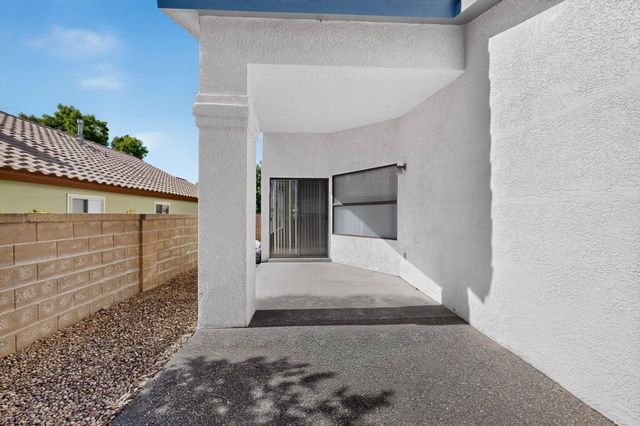 7804 Oakland Avenue NE, Albuquerque, NM 87122