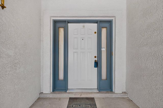 7804 Oakland Avenue NE, Albuquerque, NM 87122