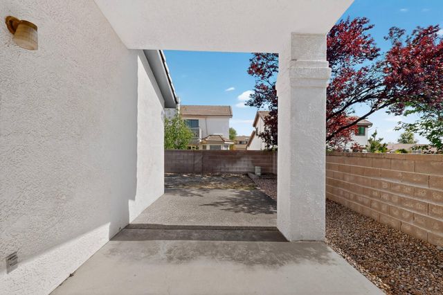 7804 Oakland Avenue NE, Albuquerque, NM 87122
