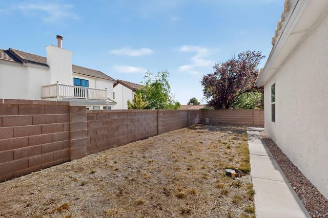 7804 Oakland Avenue NE, Albuquerque, NM 87122