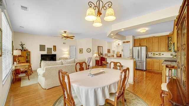 1368 Mackinaw Place, Schererville, IN 46375