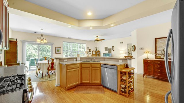1368 Mackinaw Place, Schererville, IN 46375