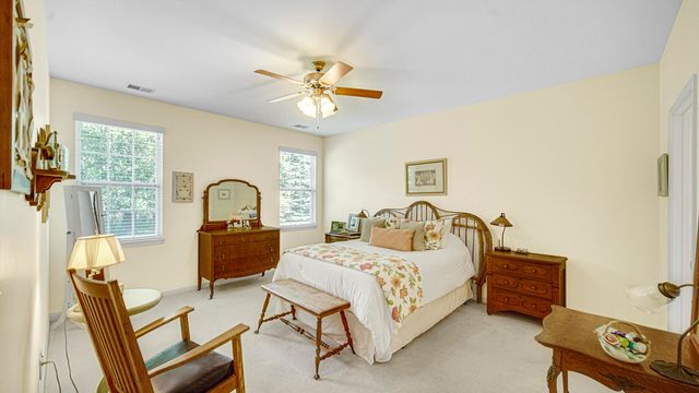 1368 Mackinaw Place, Schererville, IN 46375