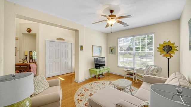 1368 Mackinaw Place, Schererville, IN 46375