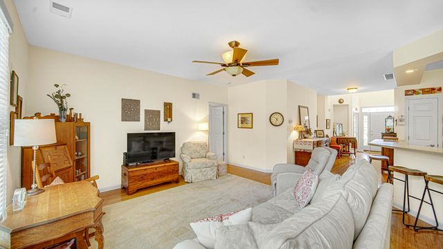 1368 Mackinaw Place, Schererville, IN 46375