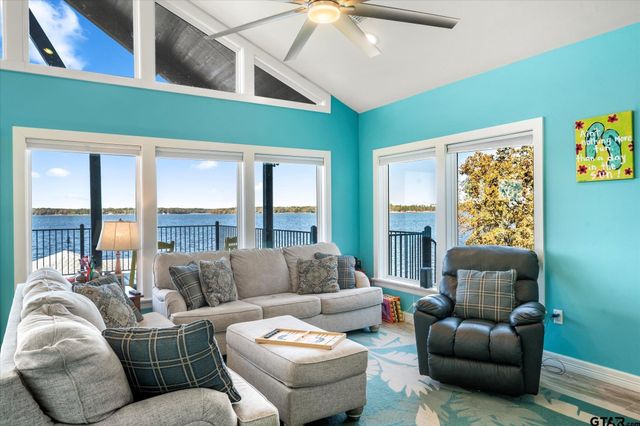 89 COUNTY ROAD 2607, Pittsburg, TX 75686