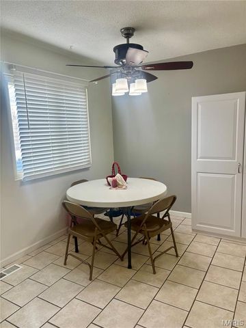 1503 Poplar Street 8, Highland, IL 62249