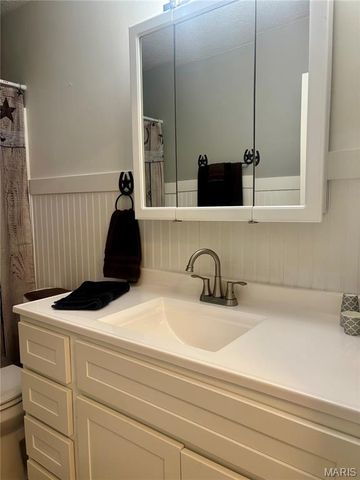 1503 Poplar Street 8, Highland, IL 62249