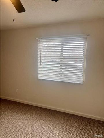 1503 Poplar Street 8, Highland, IL 62249