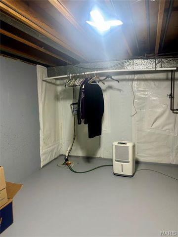 1503 Poplar Street 8, Highland, IL 62249