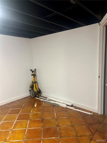 1503 Poplar Street 8, Highland, IL 62249