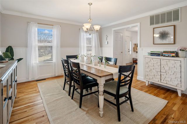 15 Cross Road, Cortlandt Manor, NY 10567