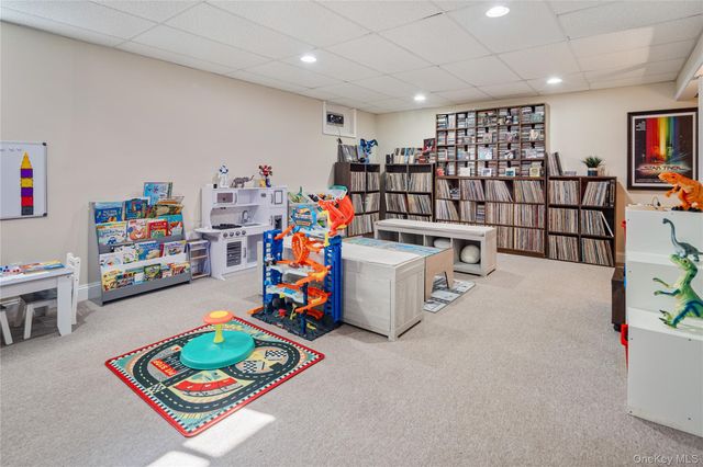 15 Cross Road, Cortlandt Manor, NY 10567