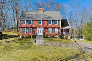 15 Cross Road, Cortlandt Manor, NY 10567