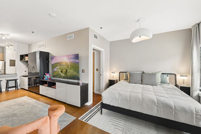 1803 Broadway Apt 513, Nashville, TN 37203