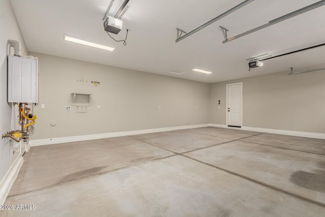 8628 N 176TH Lane, Waddell, AZ 85355