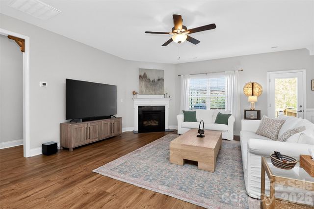 413 Colton Street, Oakboro, NC 28129