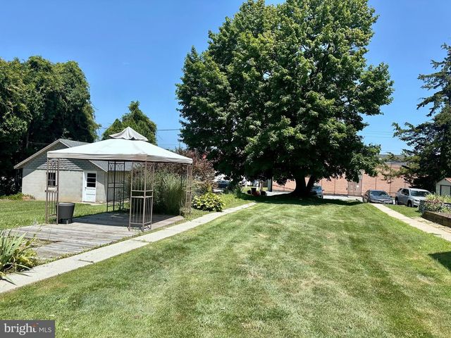 36 S WHITEOAK ST, Kutztown, PA 19530