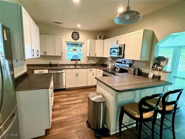 1550 Swift Rd, Waterford, OH 45786