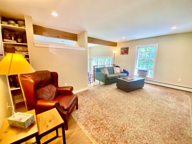 121 Townhouse Way Apt 24, Woodstock, VT 05091