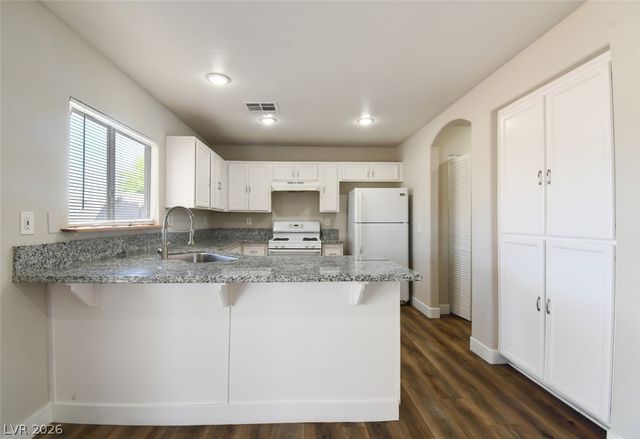 10085 Mystic Dance Street, Las Vegas, NV 89183