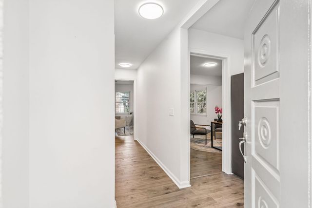 1122 Wellington, Charleston, SC 29412