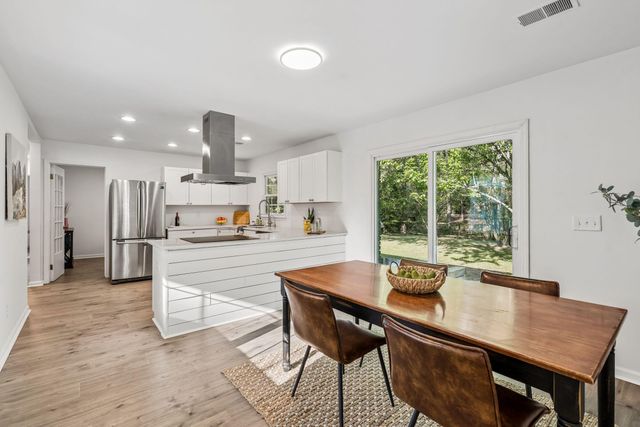 1122 Wellington, Charleston, SC 29412