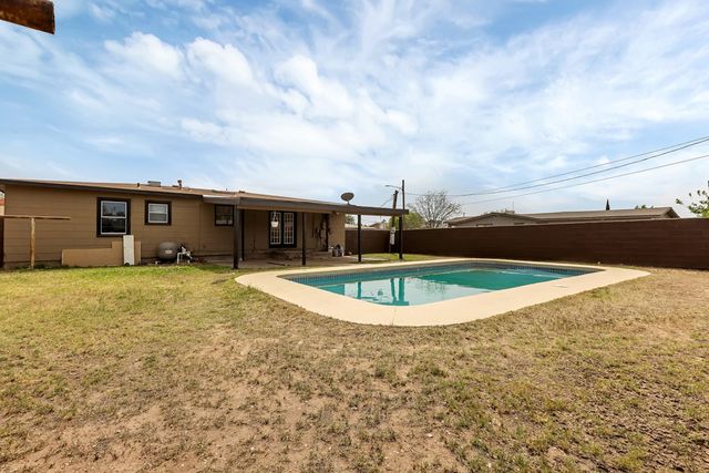 1601 Patton Dr, Odessa, TX 79761